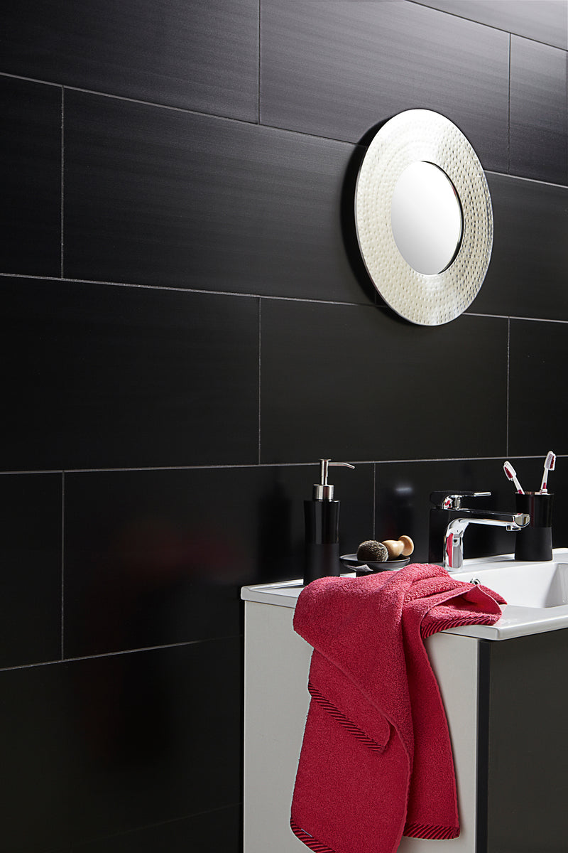 Dumalock OUTLET Black Tile Effect 25 x 120 cm (Holle panelen)